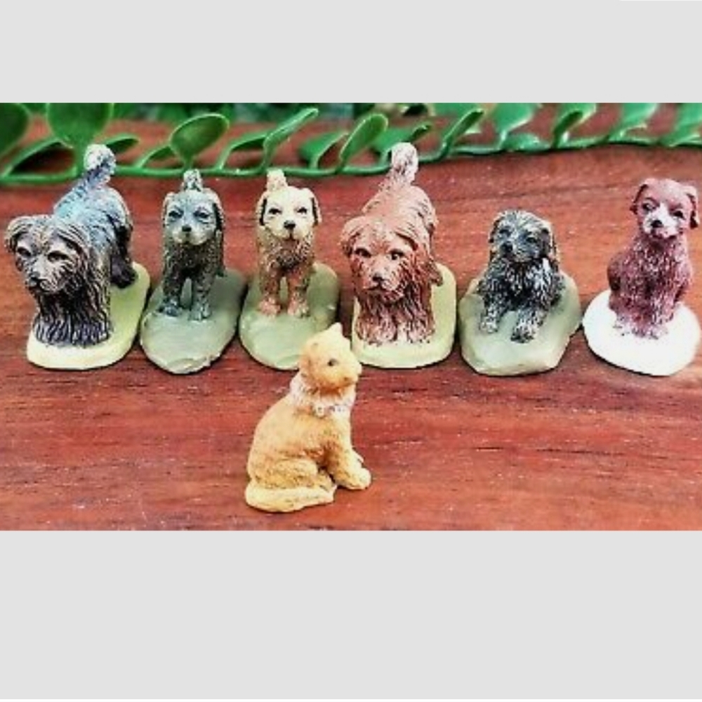 New Lang and Wise Meadowbrook Farm Cat & Six Dogs